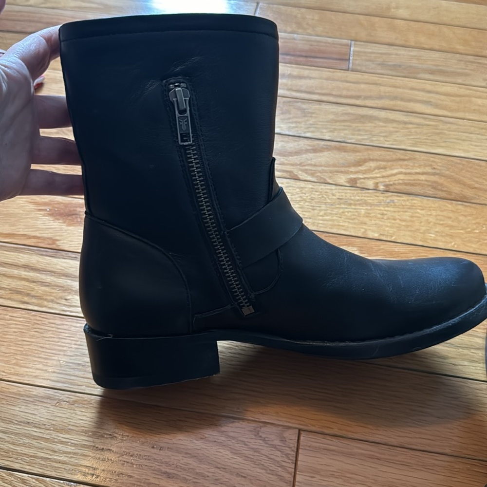 Frye Engineer Boot - Picture 6 of 6